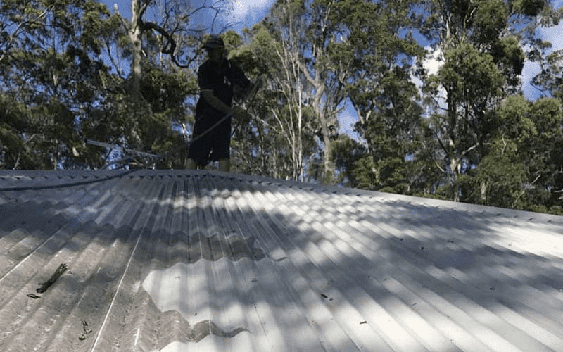 Roof Pressure Cleaning